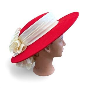 Vintage Sonni California Red and Cream Women's Hat